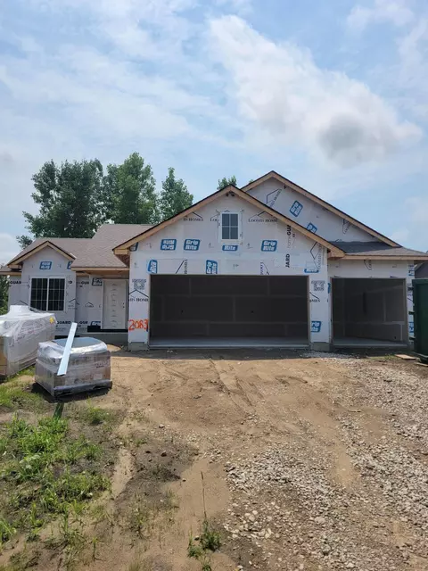 2083 River Bend Trl, Mayer, MN 55360 photo 2