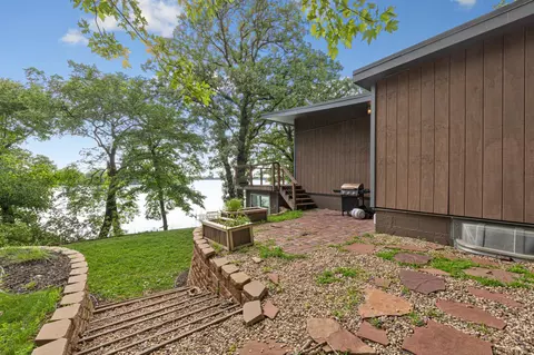 Exterior - 70397 476th Ave, Jackson, MN 56143 photo 3 of 8