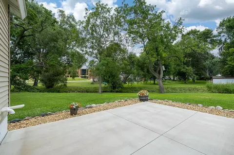 Exterior - 404 Paquin St E, Waterville, MN 56096 photo 10 of 16