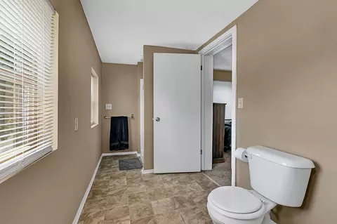 Entry Way - 1515 2nd St N, Saint Cloud, MN 56303 photo 4 of 4