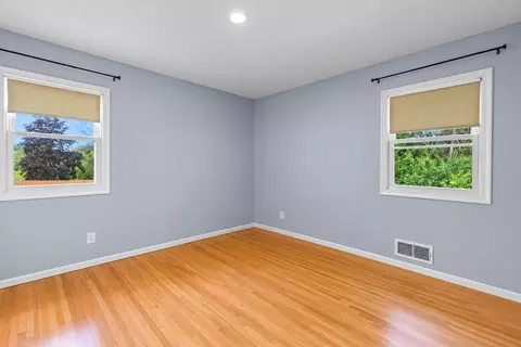 Bedroom - 8209 Johnson Cir, Bloomington, MN 55437 photo 1 of 8