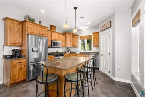 Kitchen - 3984 Willow Pl, Duluth, MN 55811 photo 1 of 3
