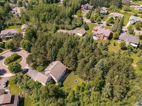 View/Area - 3984 Willow Pl, Duluth, MN 55811 photo 3 of 4