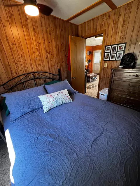 Bedroom - 1208 E Lake St, Osakis, MN 56360 photo 2 of 3