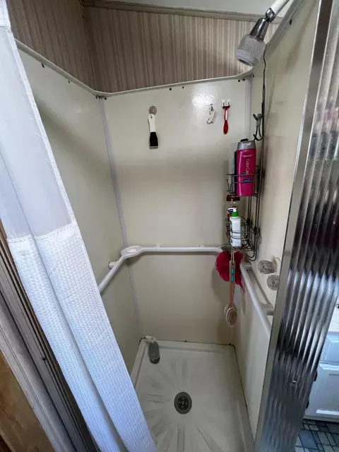Bath - 1208 E Lake St, Osakis, MN 56360 photo 3 of 3