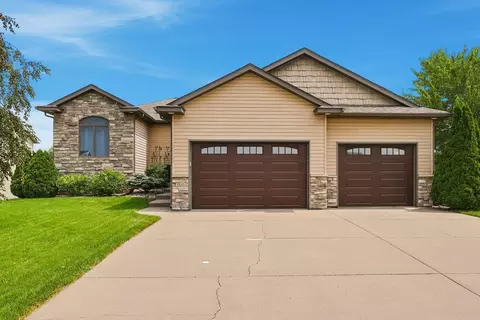 1520 Pine Siskin, Sartell, MN 56377
