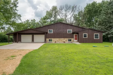 56977 142nd St, Mapleton, MN 56065