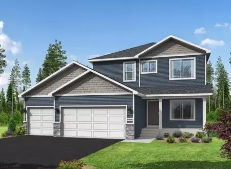 1931 Pierce St SE, Cambridge, MN 55008