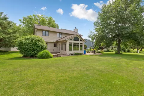 Exterior - 6 Greenhaven Bay Bay, Faribault, MN 55021 photo 6 of 15