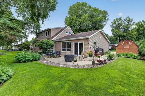 1112 Pine Tree Blvd, Little Falls, MN 56345