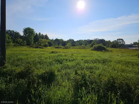 17 Nn Airwaves Rd NE, Pine City, MN 55063