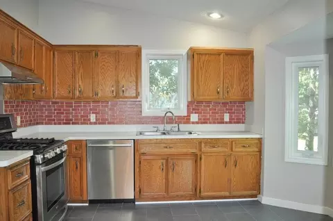 Kitchen - 1007 Briar Creek Rd, Eagan, MN 55123 photo 2 of 3