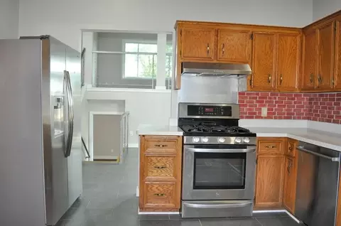 Kitchen - 1007 Briar Creek Rd, Eagan, MN 55123 photo 3 of 3