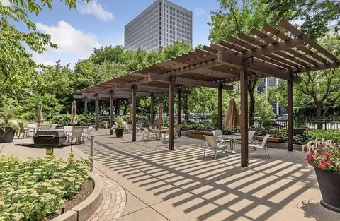 19 S 1st St #B802, Minneapolis, MN 55401