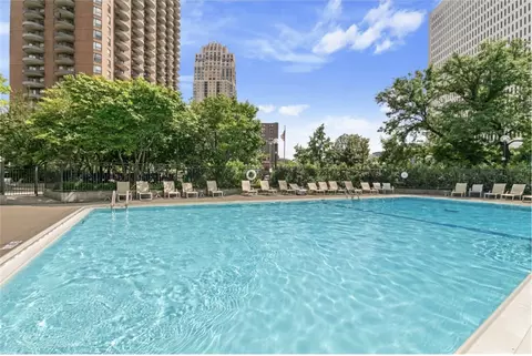 19 S 1st St #B802, Minneapolis, MN 55401
