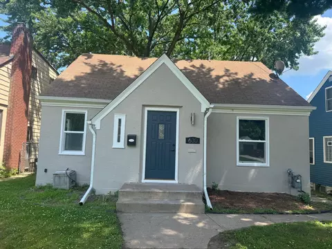 630 17th Ave N, South Saint Paul, MN 55075