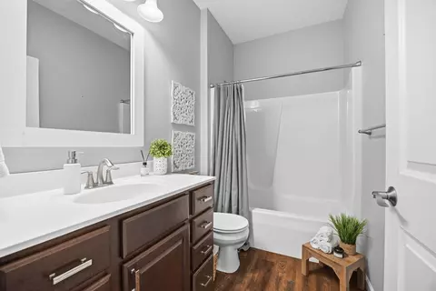 Bath - 451 Cedar Ave N, Maple Lake, MN 55358 photo 2 of 2