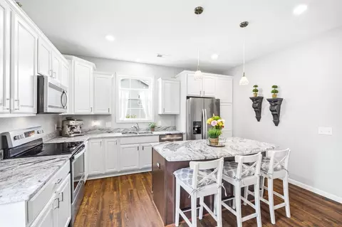 Kitchen - 451 Cedar Ave N, Maple Lake, MN 55358 photo 2 of 3
