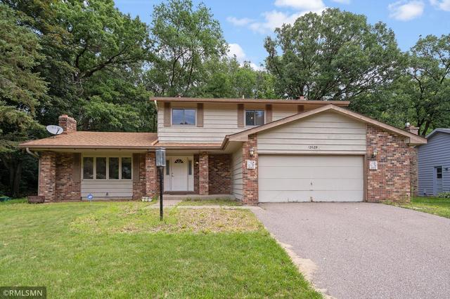 12629 Parkwood Dr, Burnsville, MN 55337
