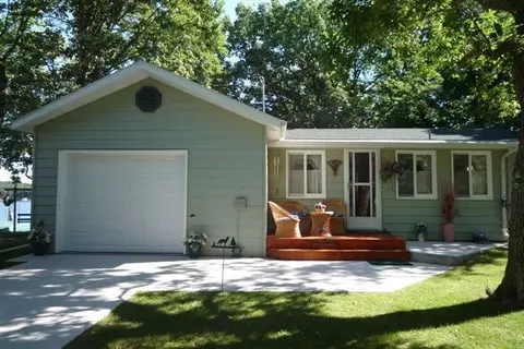 48488 Pike Beach Rd, Pelican Rapids, MN 56572