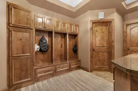 Entry Way - 3209 Walden Way, Saint Cloud, MN 56301 photo 5 of 13