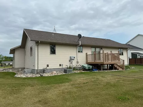 Exterior - 703 7th St W, Ada, MN 56510 photo 7 of 8