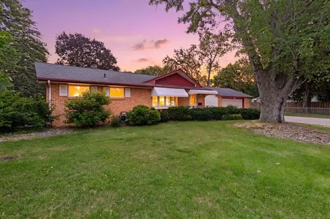 6836 Ewing Ave N, Brooklyn Center, MN 55429