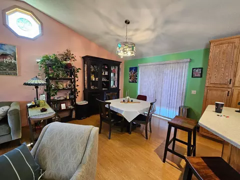 Dining - 712 Mlinar Ave, Spring Valley, MN 55975 photo 1 of 2