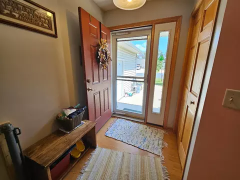 Entry Way - 712 Mlinar Ave, Spring Valley, MN 55975 photo 1 of 2
