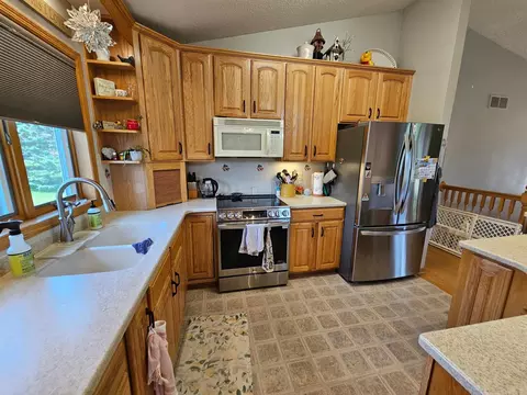 Kitchen - 712 Mlinar Ave, Spring Valley, MN 55975 photo 3 of 3