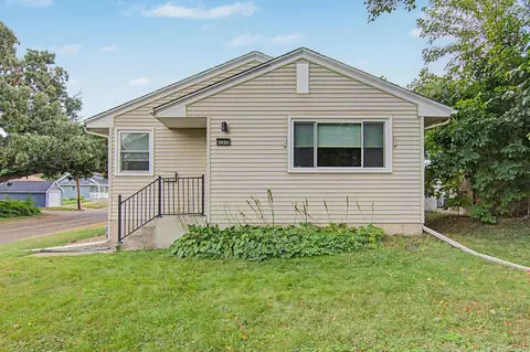 3456 Lee Ave N, Crystal, MN 55422