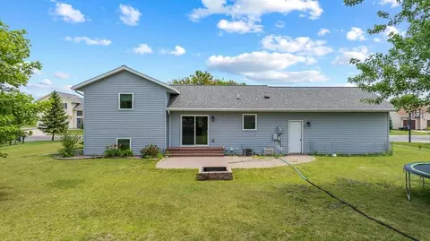 Exterior - 202 Rainbow Dr, Marshall, MN 56258 photo 2 of 3