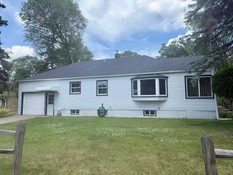 501 2nd St NE, Little Falls, MN 56345