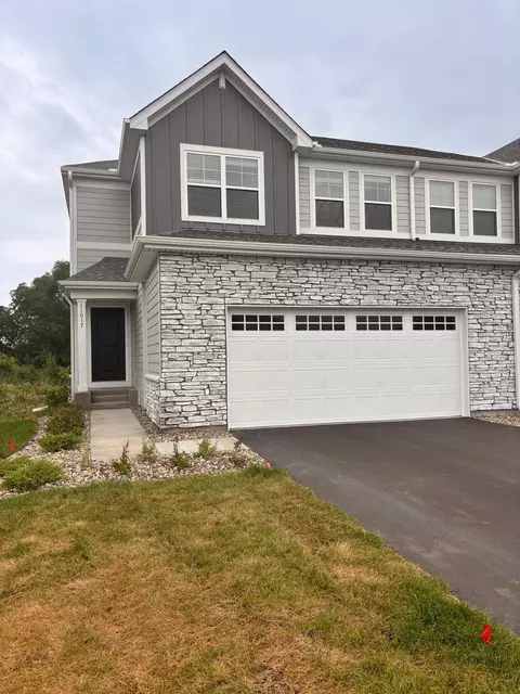 11017 203rd St W, Lakeville, MN 55044