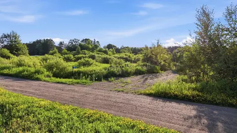 4832 Florence Dr, Moose Lake, MN 55767