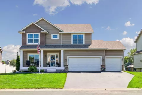 19806 Dover Dr, Farmington, MN 55024