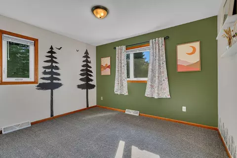 Bedroom - 24095 158th Ave, Cold Spring, MN 56320 photo 2 of 5