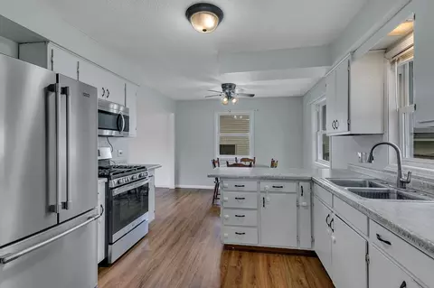 Kitchen - 105 Barracuda Ave SE, Avon, MN 56310 photo 3 of 4
