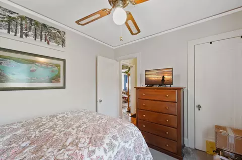 Bedroom - 3209 Chestnut St, Duluth, MN 55806 photo 3 of 4