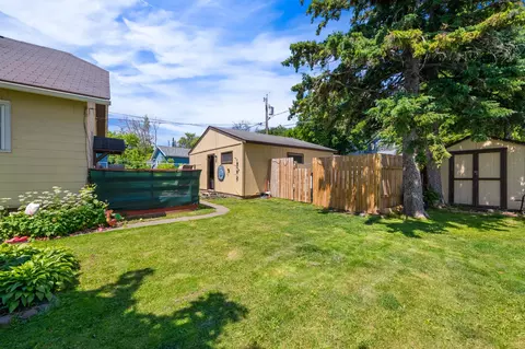 Exterior - 3209 Chestnut St, Duluth, MN 55806 photo 7 of 7