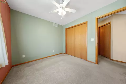 Bedroom - 1320 S Trail Dr, Faribault, MN 55021 photo 4 of 5