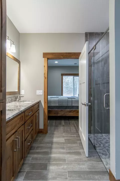 Bath - 11613 Forestview Dr, Baxter, MN 56425 photo 5 of 7