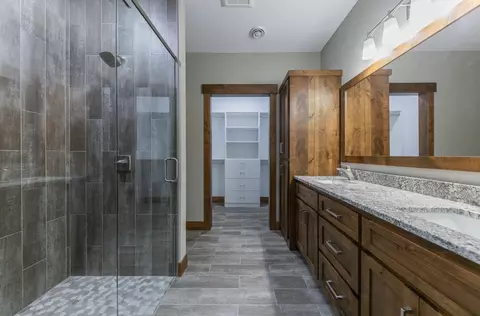 Bath - 11613 Forestview Dr, Baxter, MN 56425 photo 1 of 7