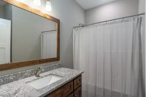 Bath - 11613 Forestview Dr, Baxter, MN 56425 photo 6 of 7