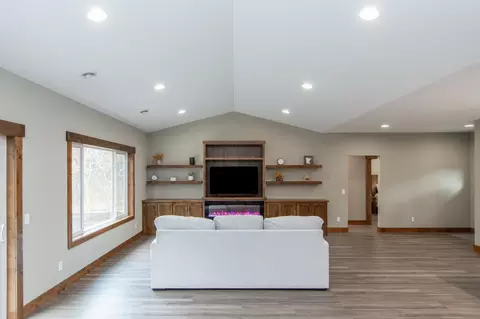 Living - 11613 Forestview Dr, Baxter, MN 56425 photo 7 of 14