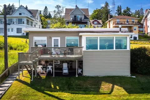 Exterior - 615 W 6th St, Duluth, MN 55806 photo 5 of 10