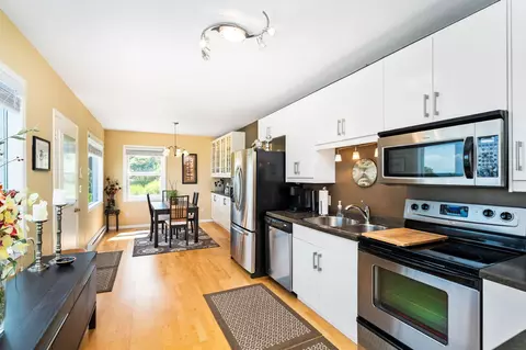 Kitchen - 615 W 6th St, Duluth, MN 55806 photo 1 of 2