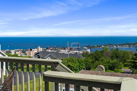 View/Area - 615 W 6th St, Duluth, MN 55806 photo 5 of 18