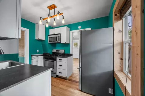 Kitchen - 337 Morrison St, Mora, MN 55051 photo 6 of 6
