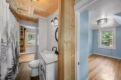 Entry Way - 337 Morrison St, Mora, MN 55051 photo 7 of 7